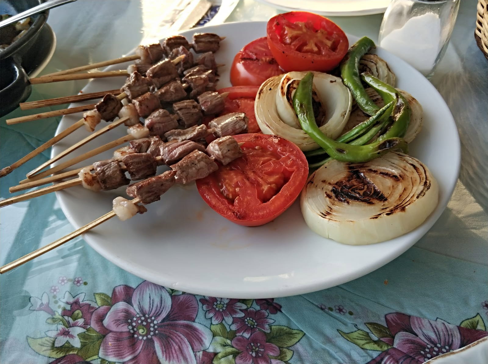 Günbatımı Restaurant, Güllübahçe