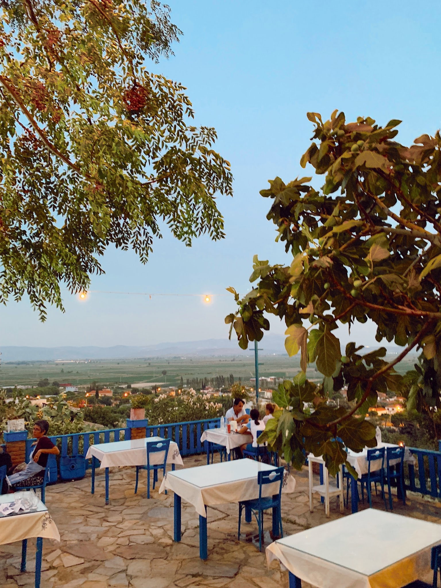 Günbatımı Restaurant, Güllübahçe