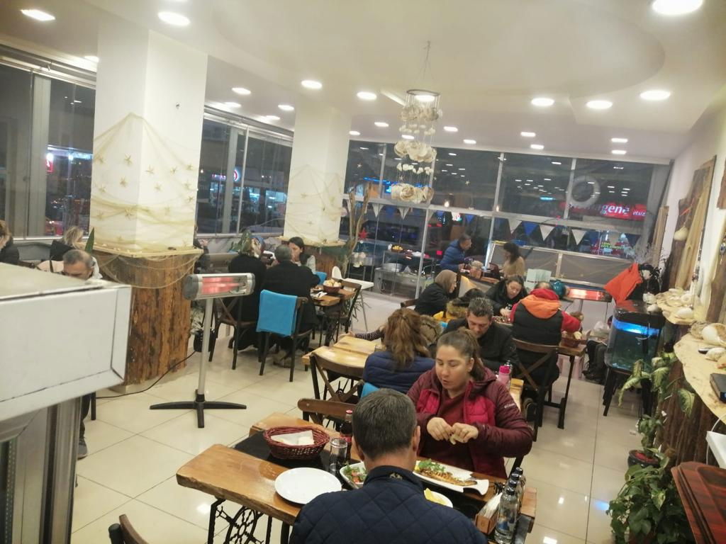 Gaziemir Balık Pişiricisi Yaşam Balık Restaurant