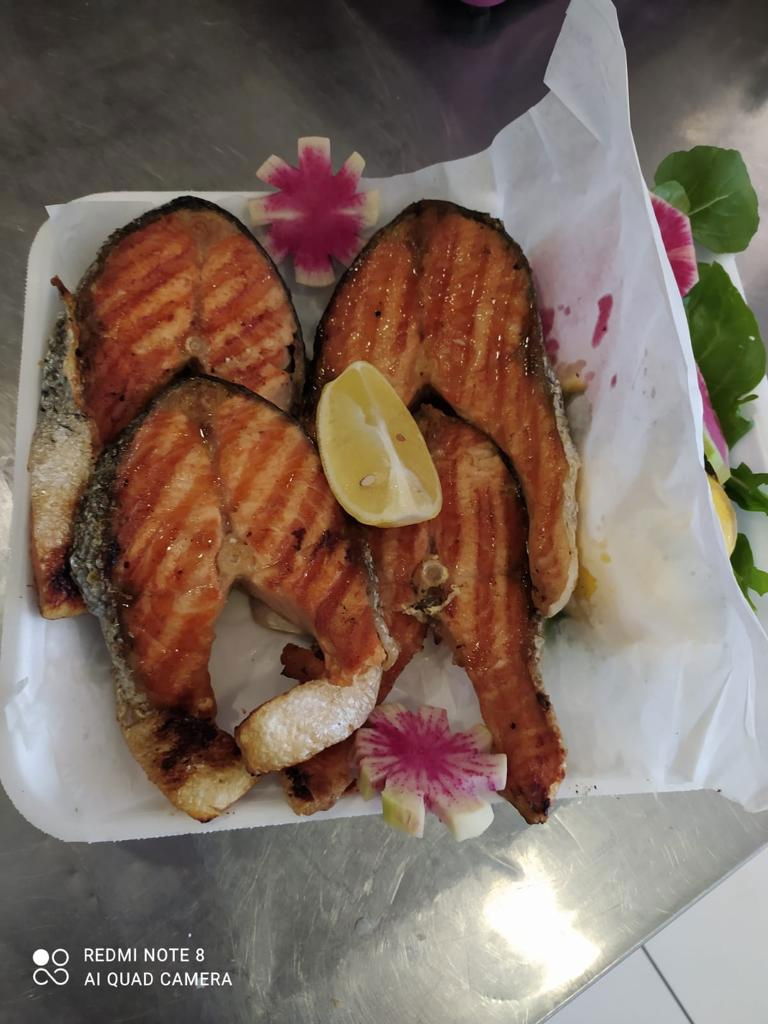 Gaziemir Balık Pişiricisi Yaşam Balık Restaurant