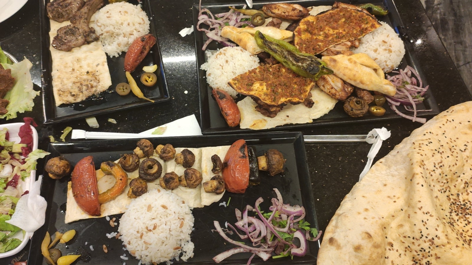 Akdoğan Döner Kebap Restoran Pi̇zza Pi̇de Kahvalti Baklava