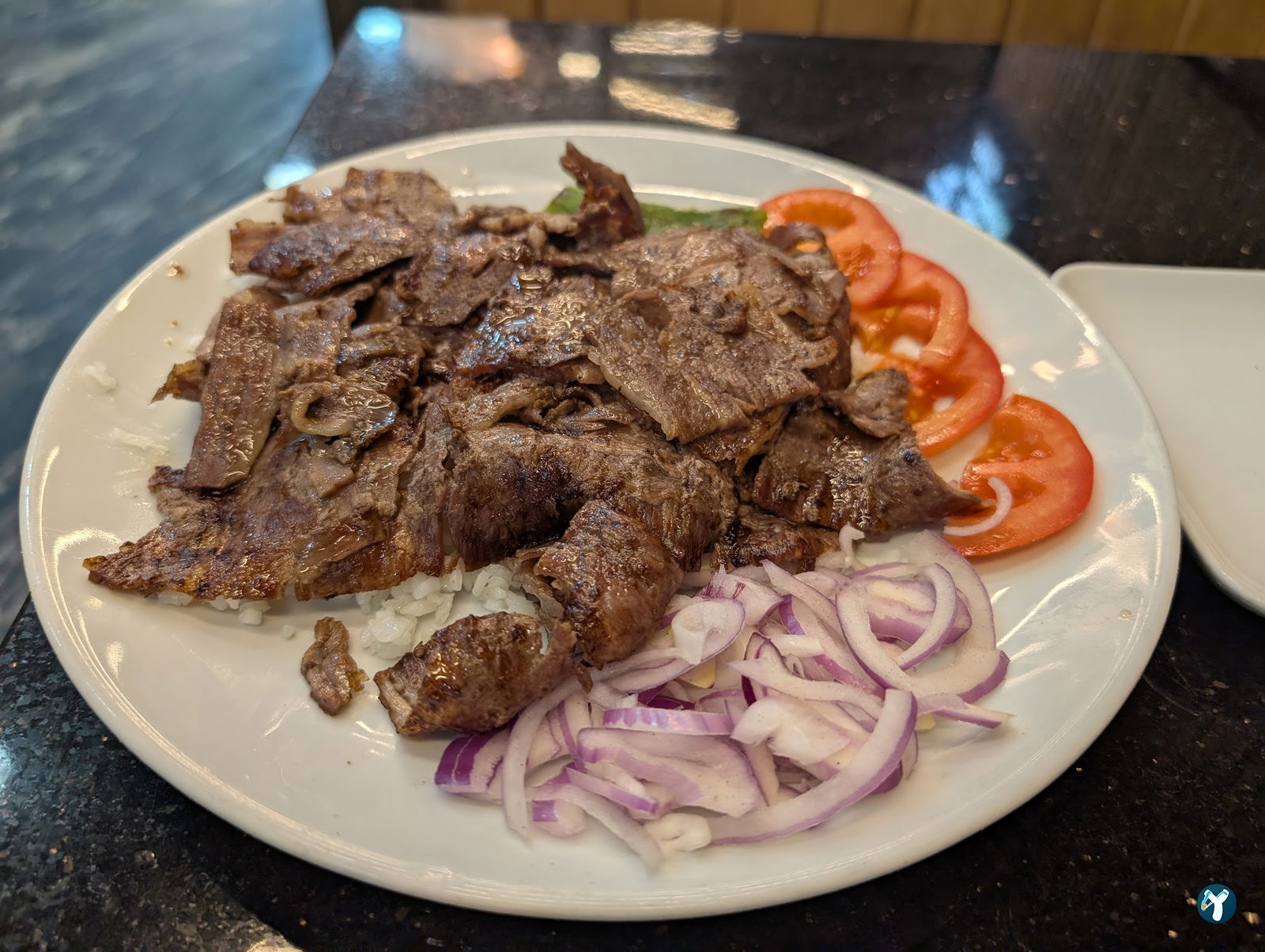 Akdoğan Döner Kebap Restoran Pi̇zza Pi̇de Kahvalti Baklava