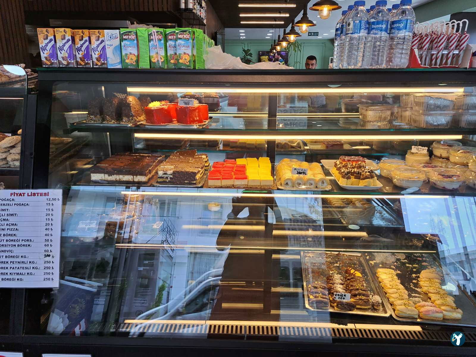 Akdoğan Döner Kebap Restoran Pi̇zza Pi̇de Kahvalti Baklava