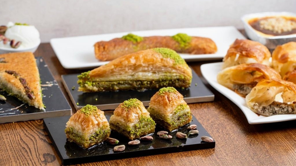 Akdoğan Döner Kebap Restoran Pi̇zza Pi̇de Kahvalti Baklava