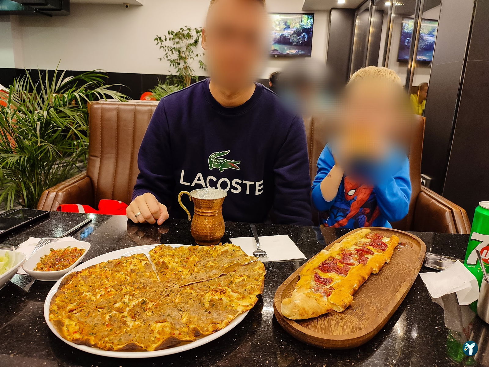 Akdoğan Döner Kebap Restoran Pi̇zza Pi̇de Kahvalti Baklava