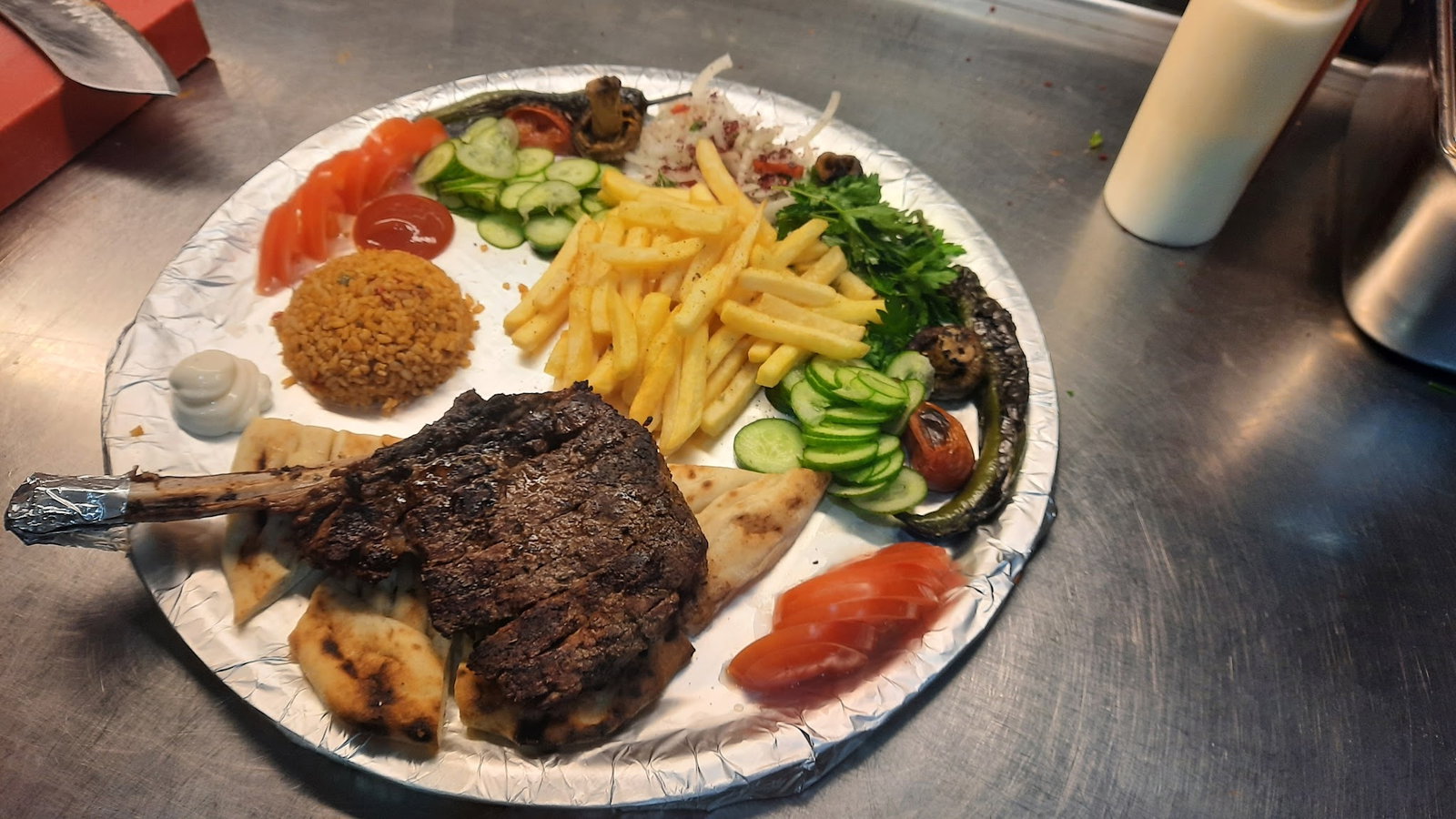 Akdoğan Döner Kebap Restoran Pi̇zza Pi̇de Kahvalti Baklava