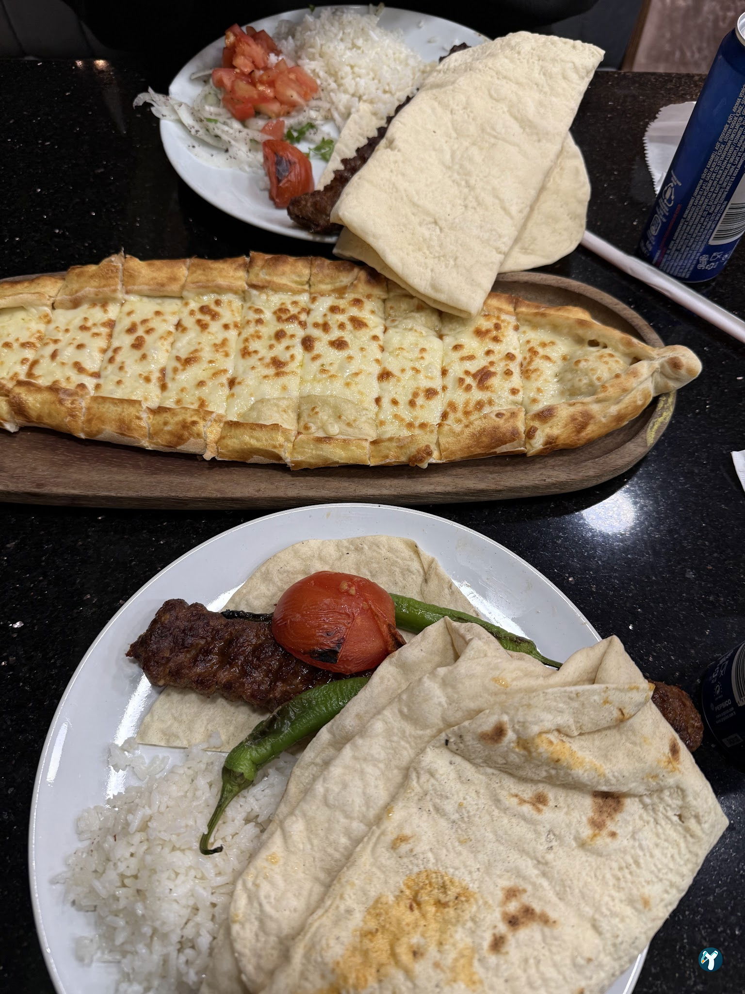 Akdoğan Döner Kebap Restoran Pi̇zza Pi̇de Kahvalti Baklava