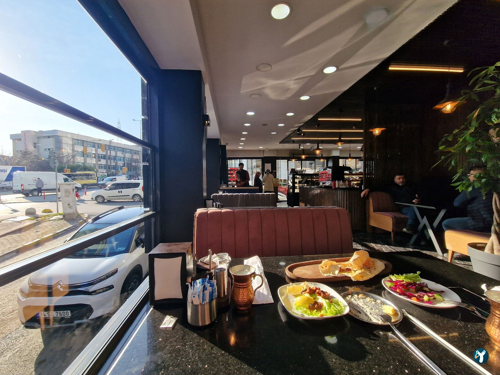 Akdoğan Döner Kebap Restoran Pi̇zza Pi̇de Kahvalti Baklava