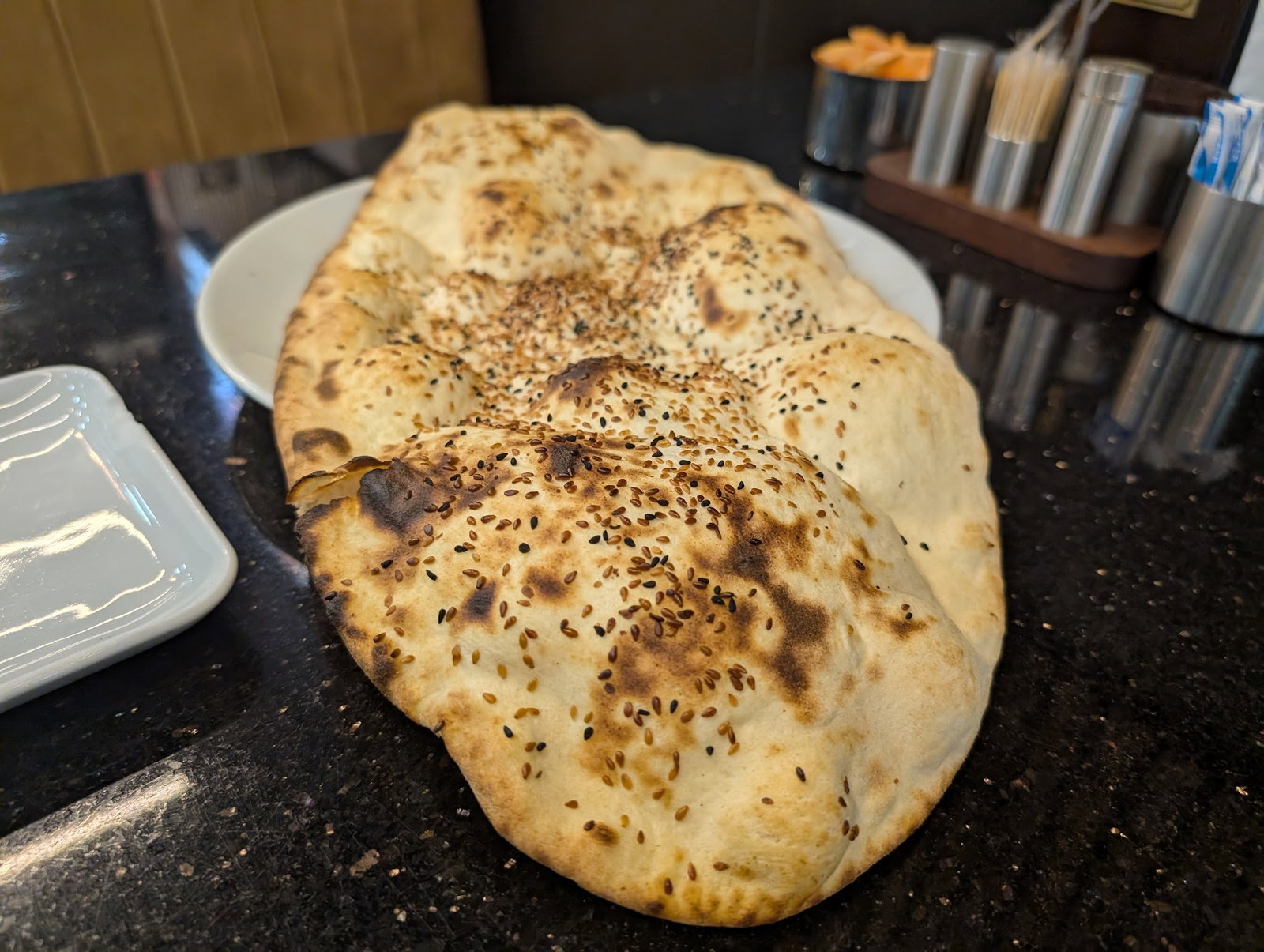 Akdoğan Döner Kebap Restoran Pi̇zza Pi̇de Kahvalti Baklava