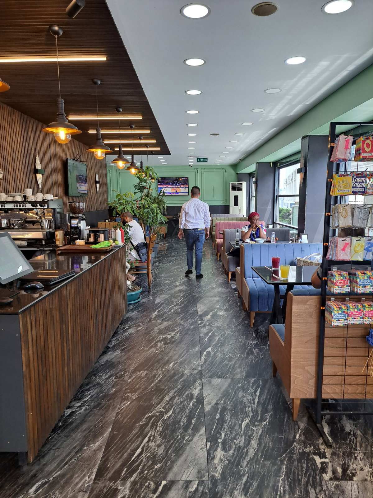 Akdoğan Döner Kebap Restoran Pi̇zza Pi̇de Kahvalti Baklava