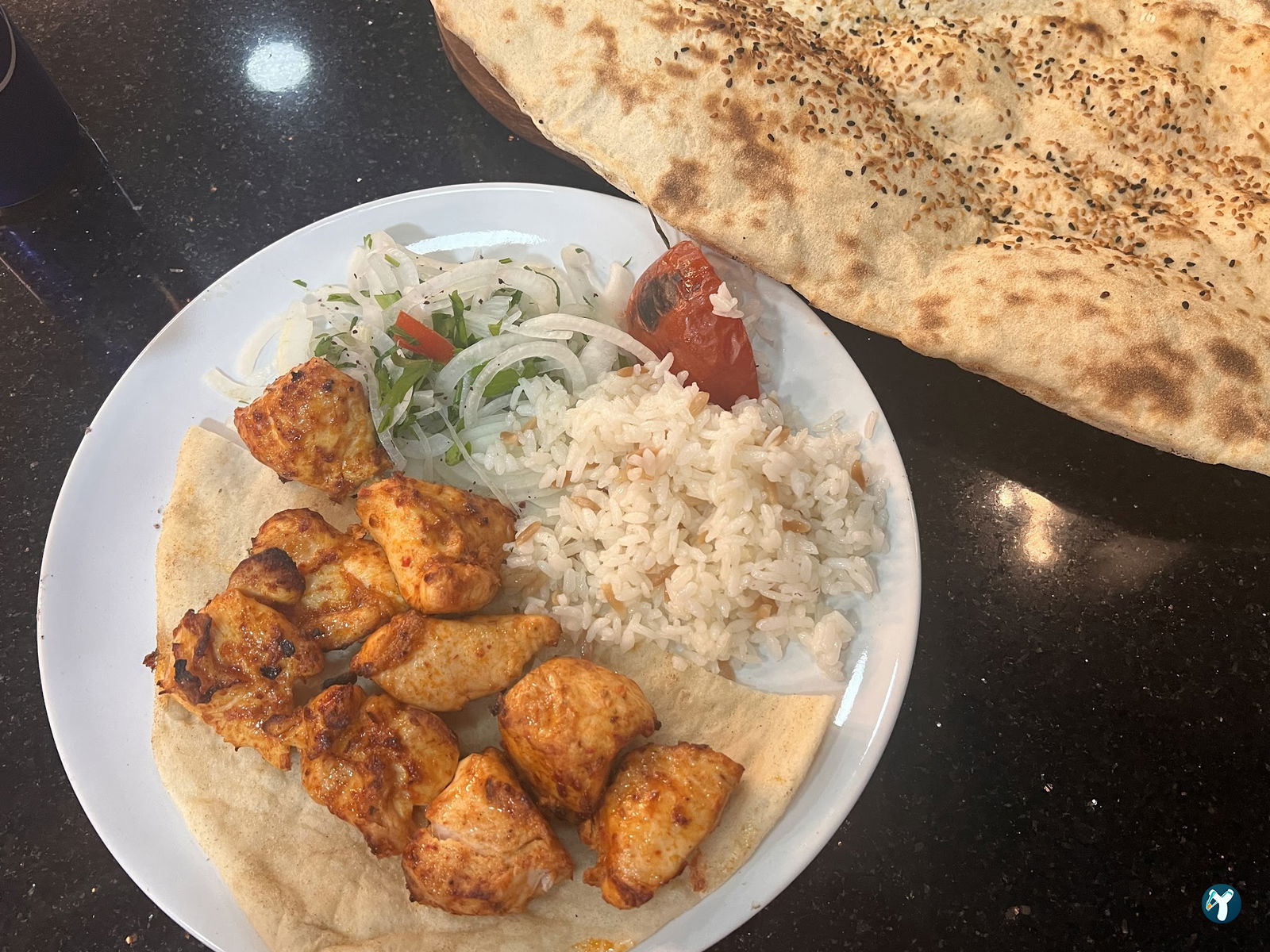 Akdoğan Döner Kebap Restoran Pi̇zza Pi̇de Kahvalti Baklava