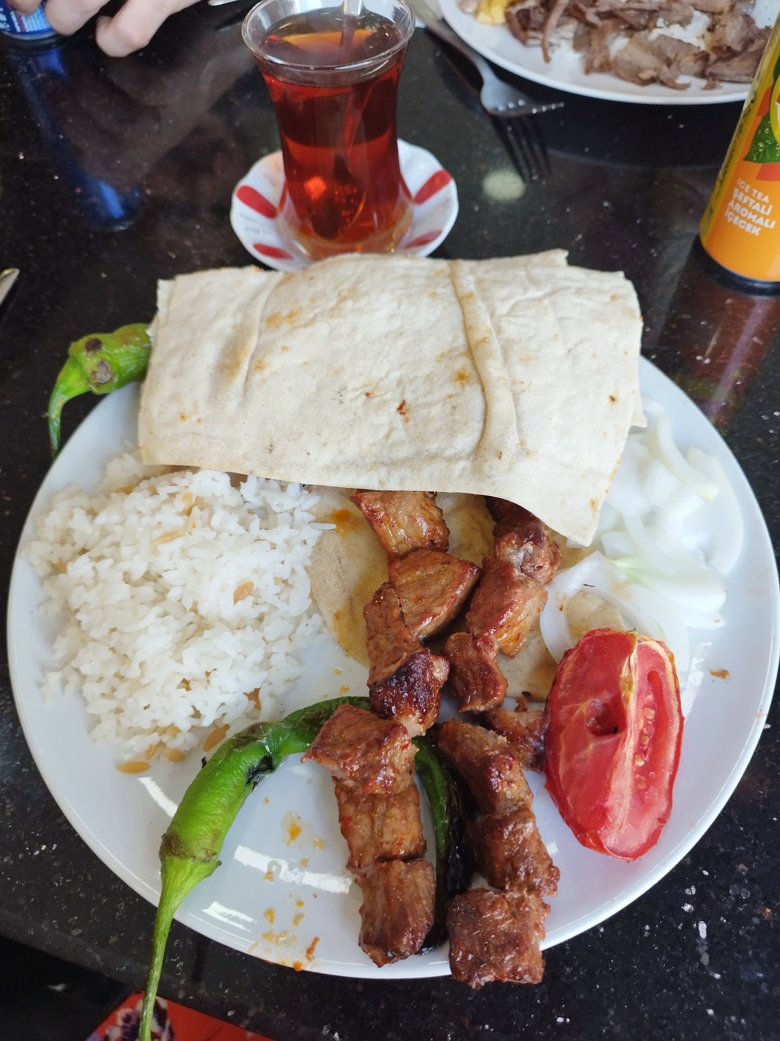 Akdoğan Döner Kebap Restoran Pi̇zza Pi̇de Kahvalti Baklava