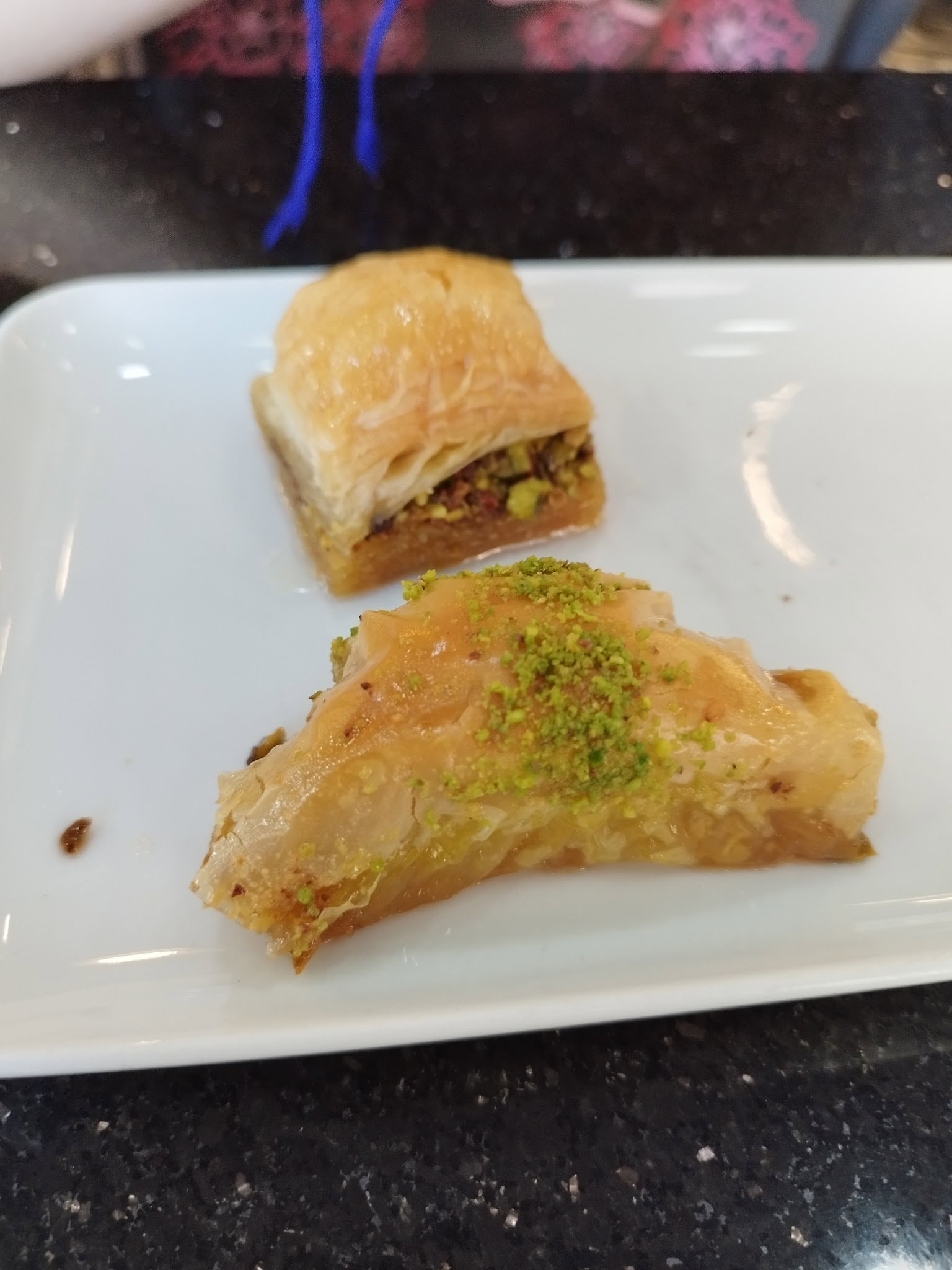 Akdoğan Döner Kebap Restoran Pi̇zza Pi̇de Kahvalti Baklava