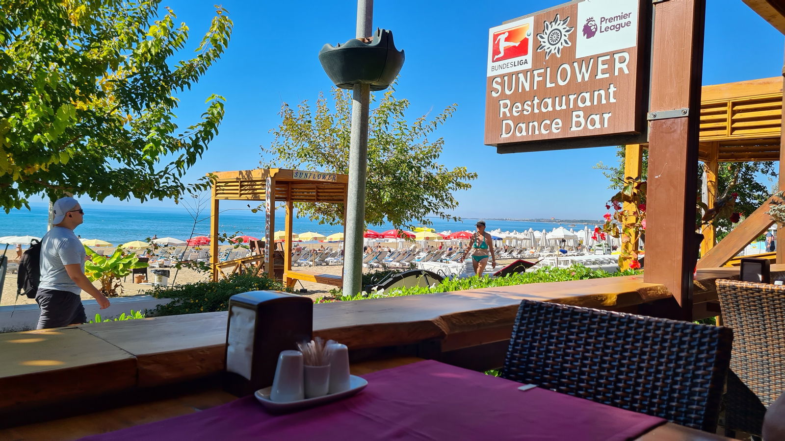 Sunflower Restaurant & Beach