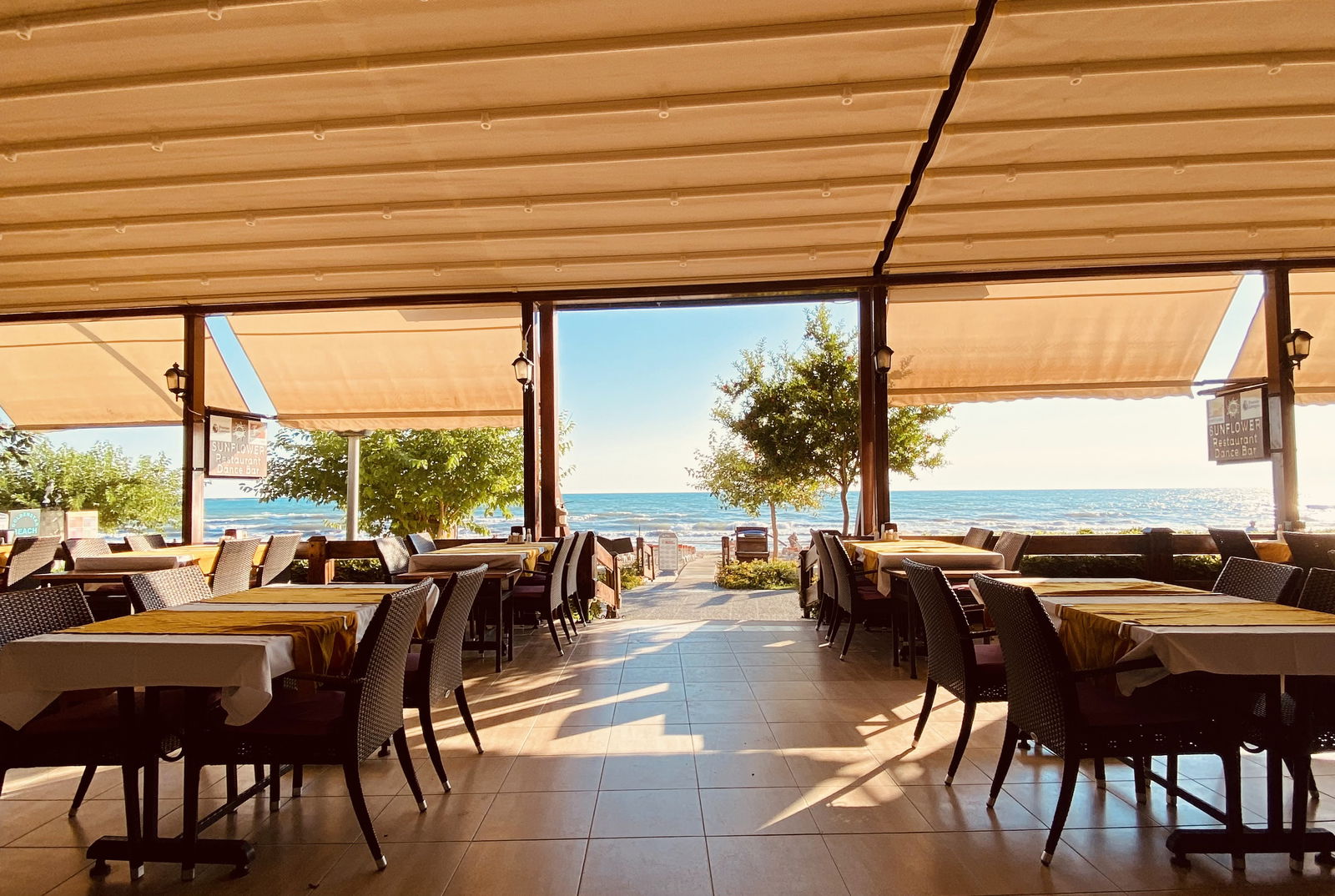 Sunflower Restaurant & Beach