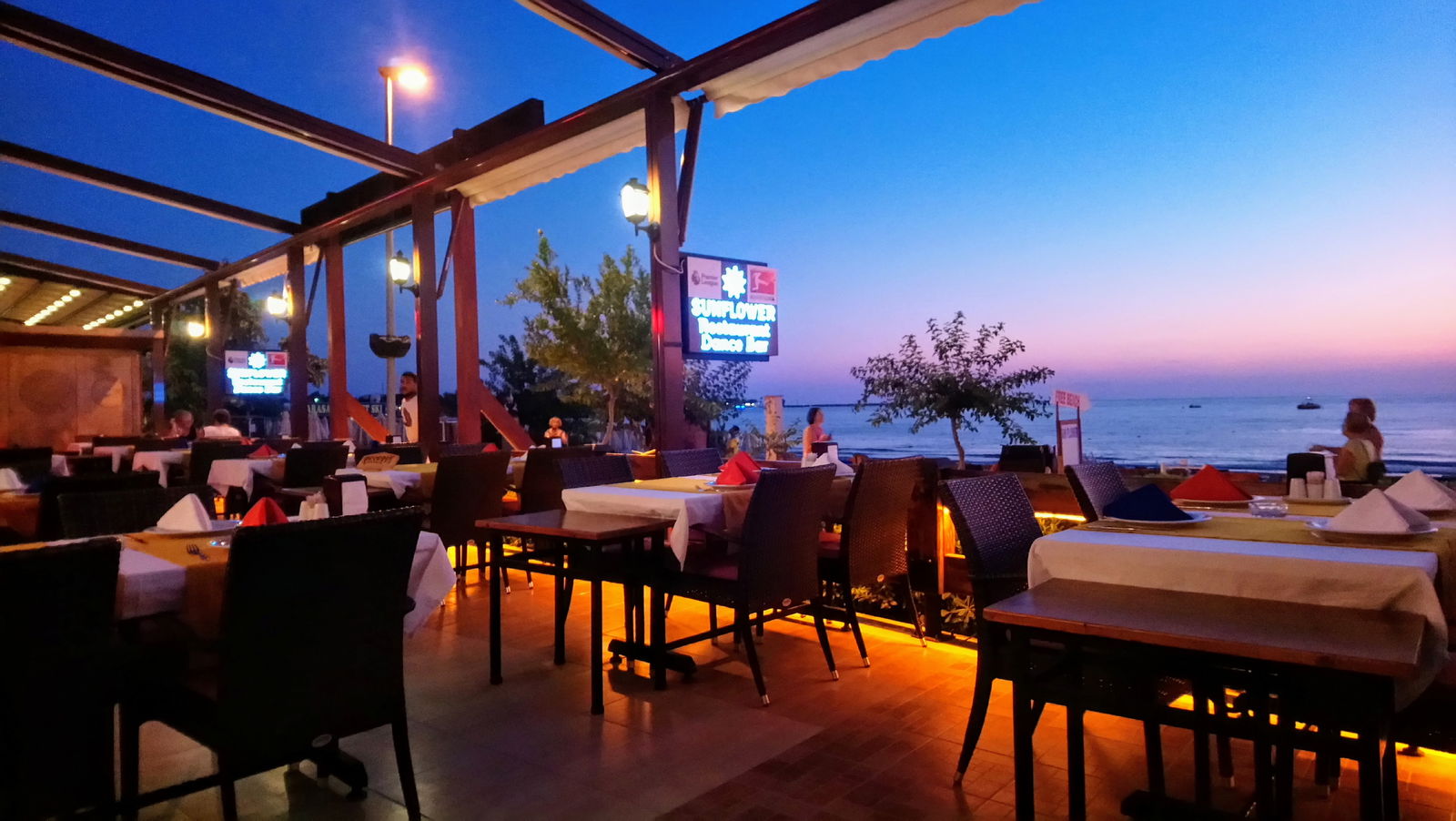 Sunflower Restaurant & Beach