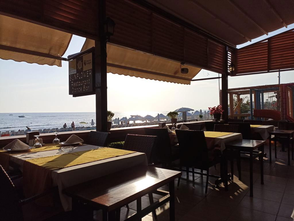 Sunflower Restaurant & Beach