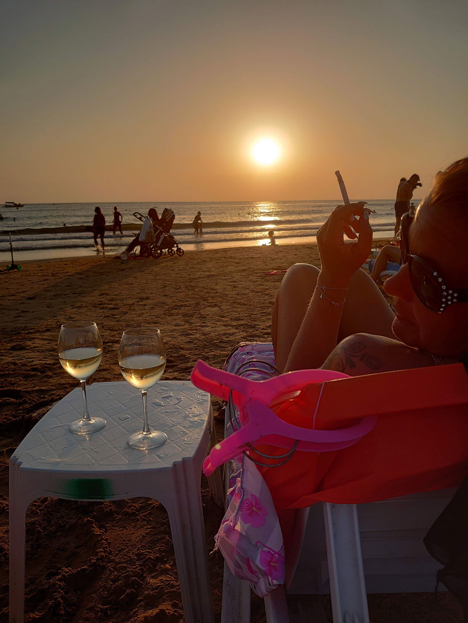 Sunflower Restaurant & Beach