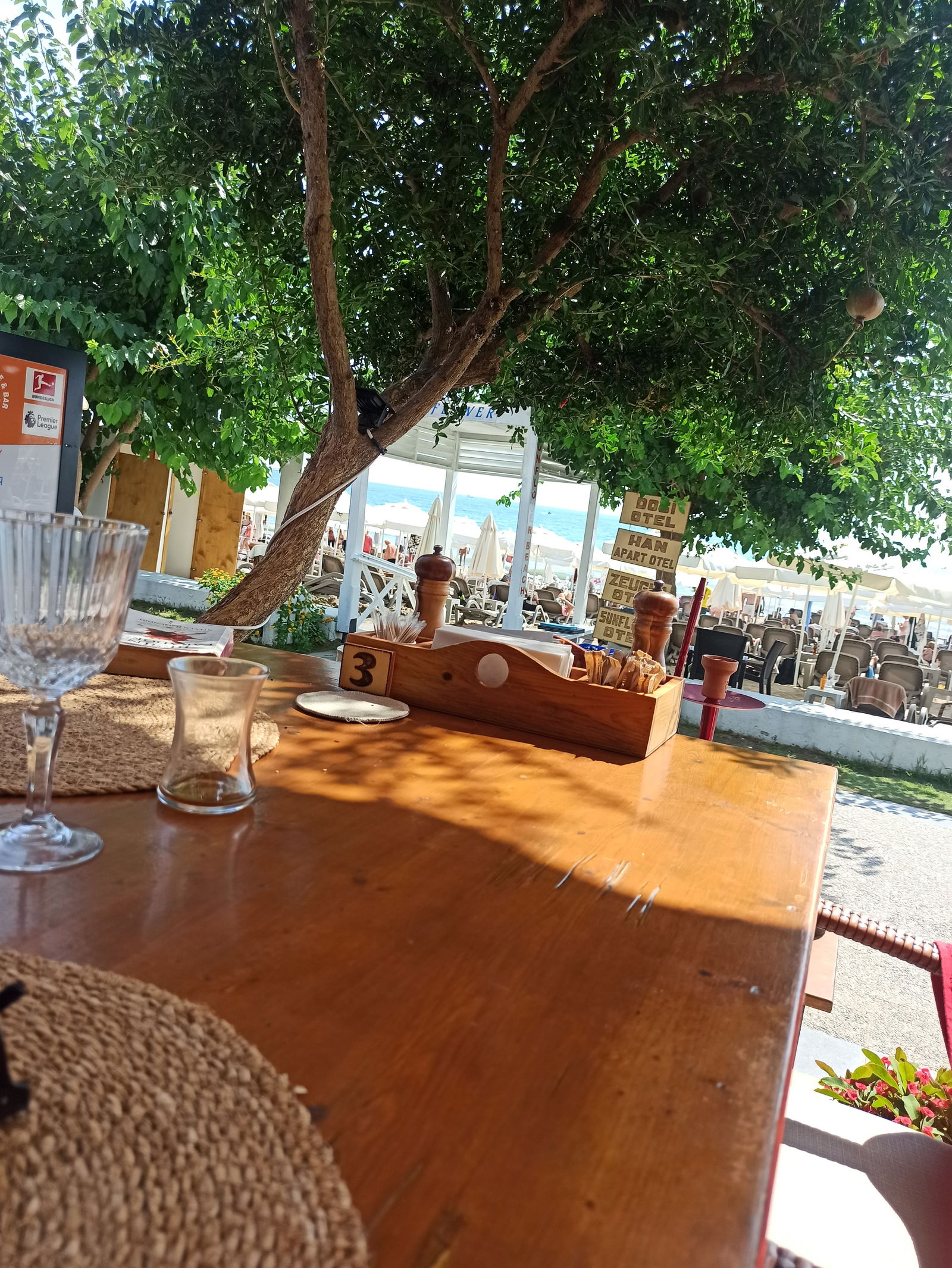 Sunflower Restaurant & Beach