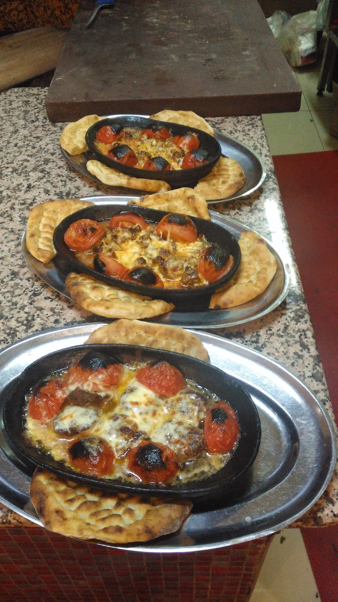 Kırmızıhan Sofrası