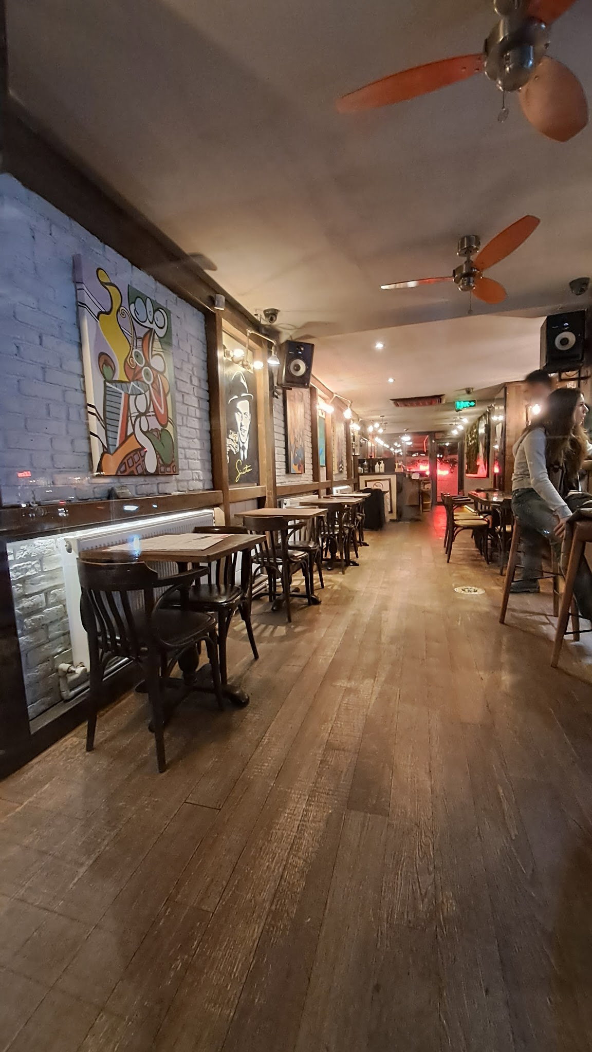 Küfelik Pub & Bistro