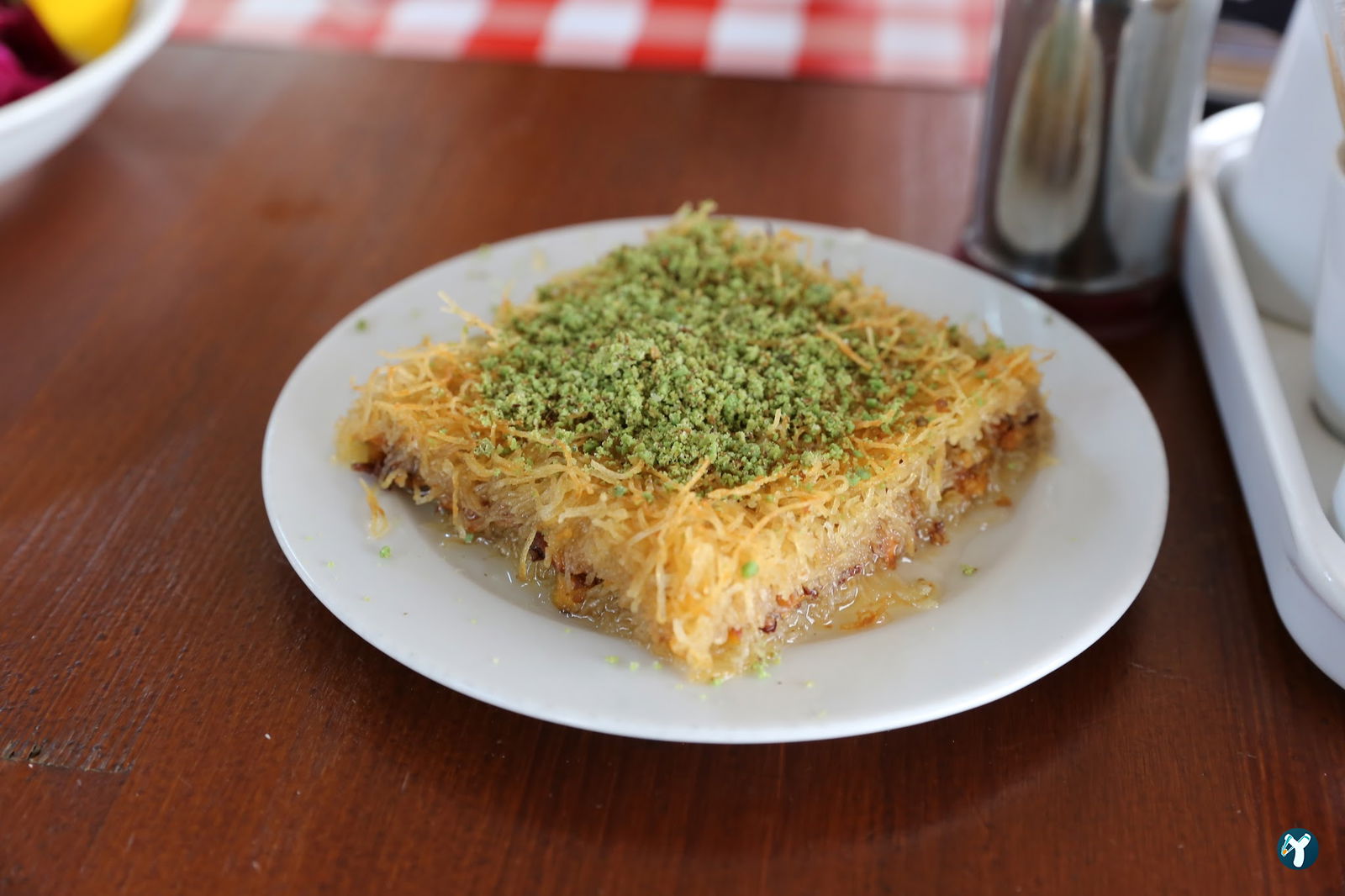 Saray Tandir