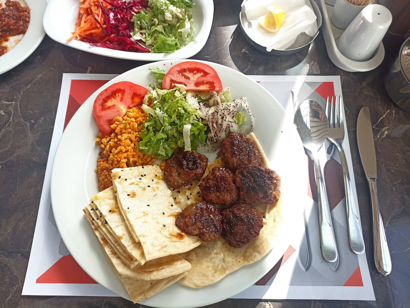 Saray Tandir