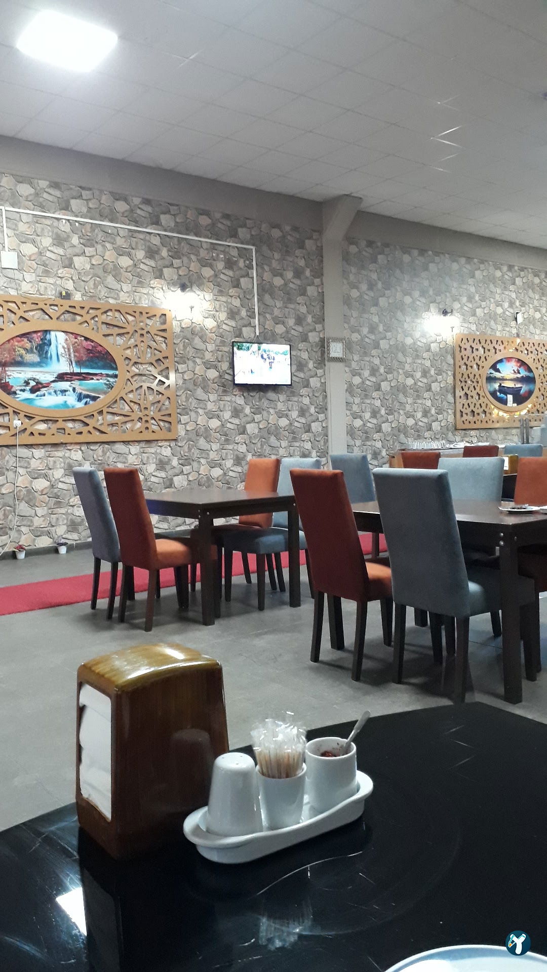 Saray Tandir