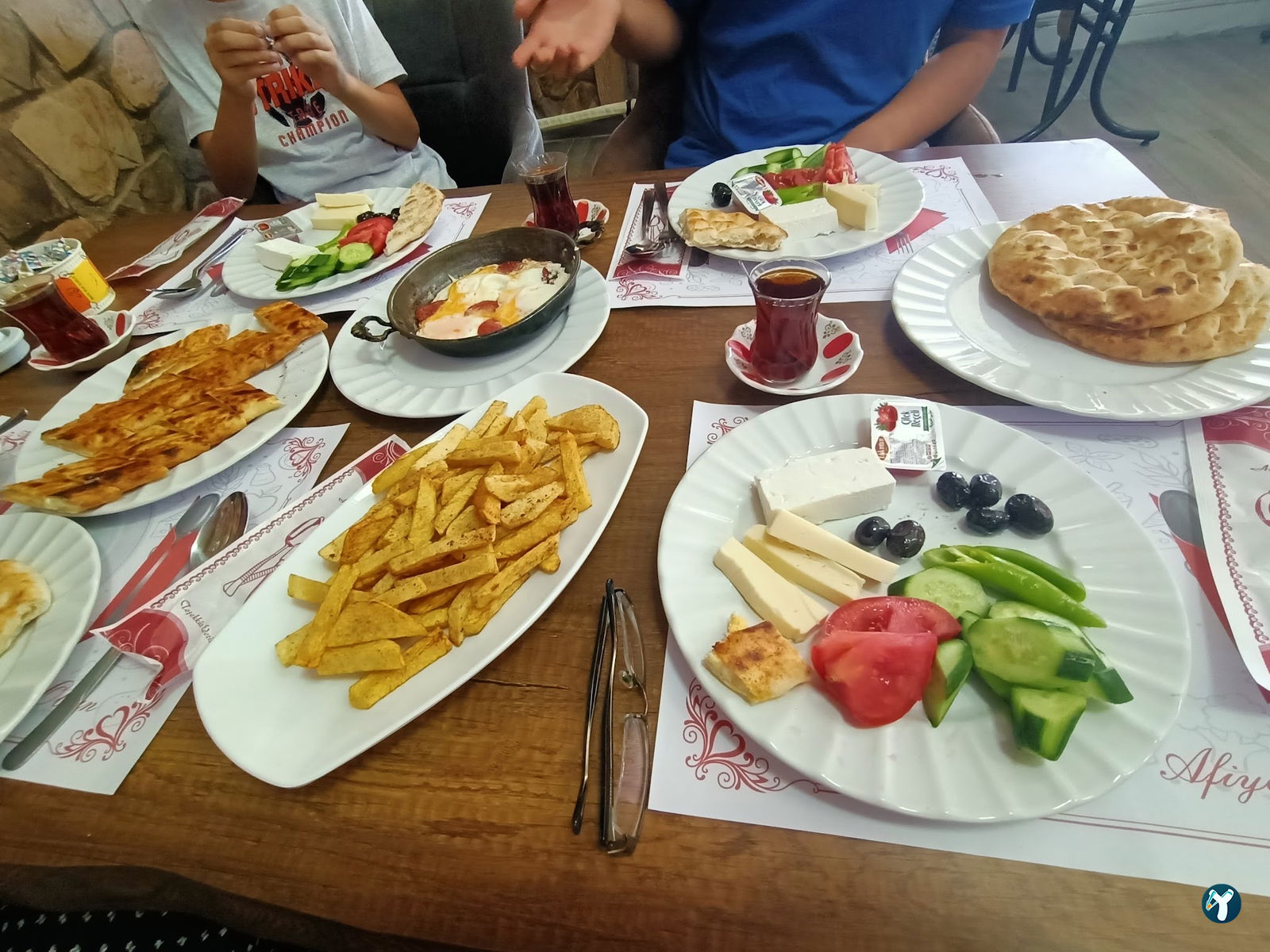 Saray Tandir