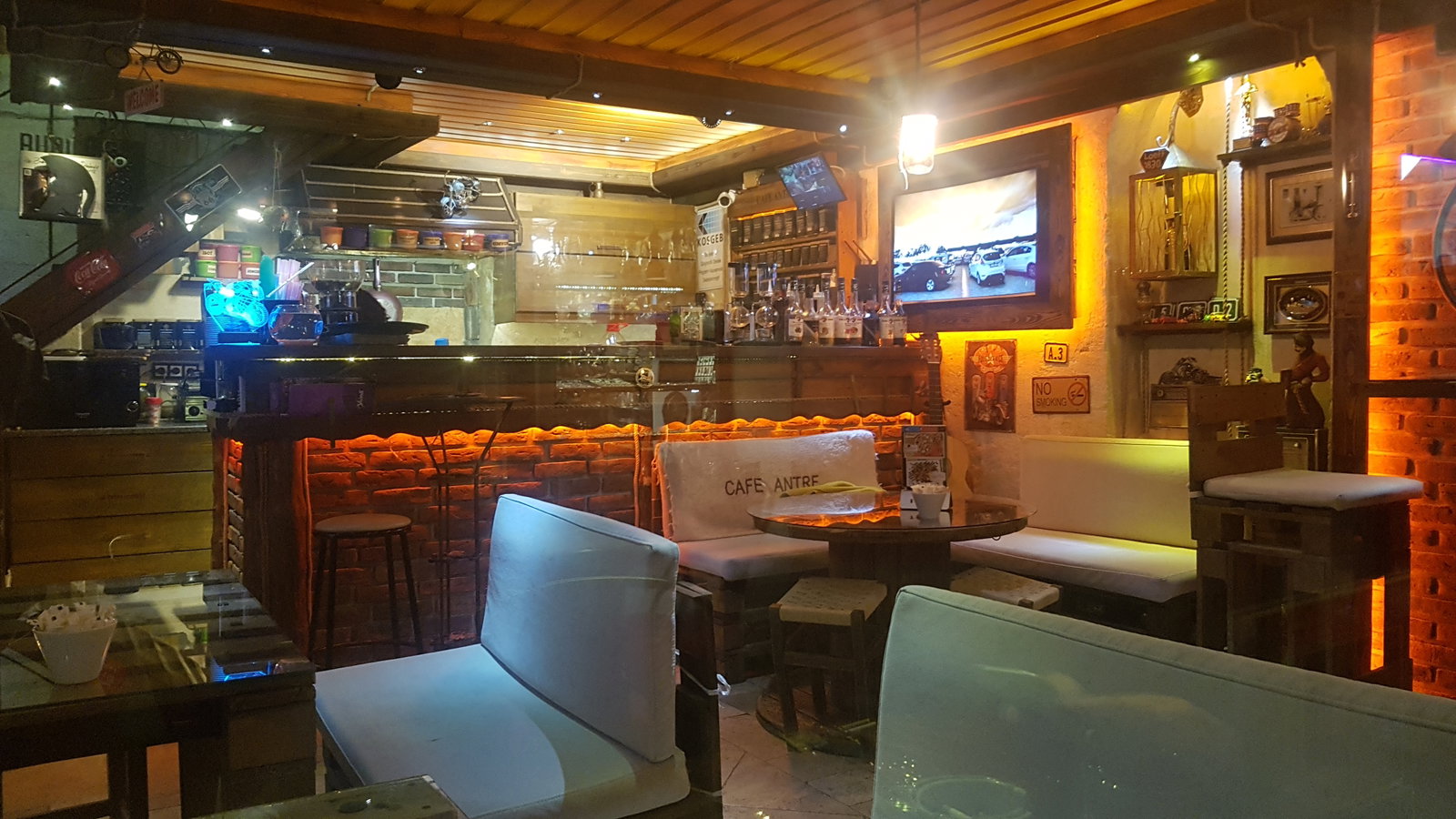 Cafe Antre