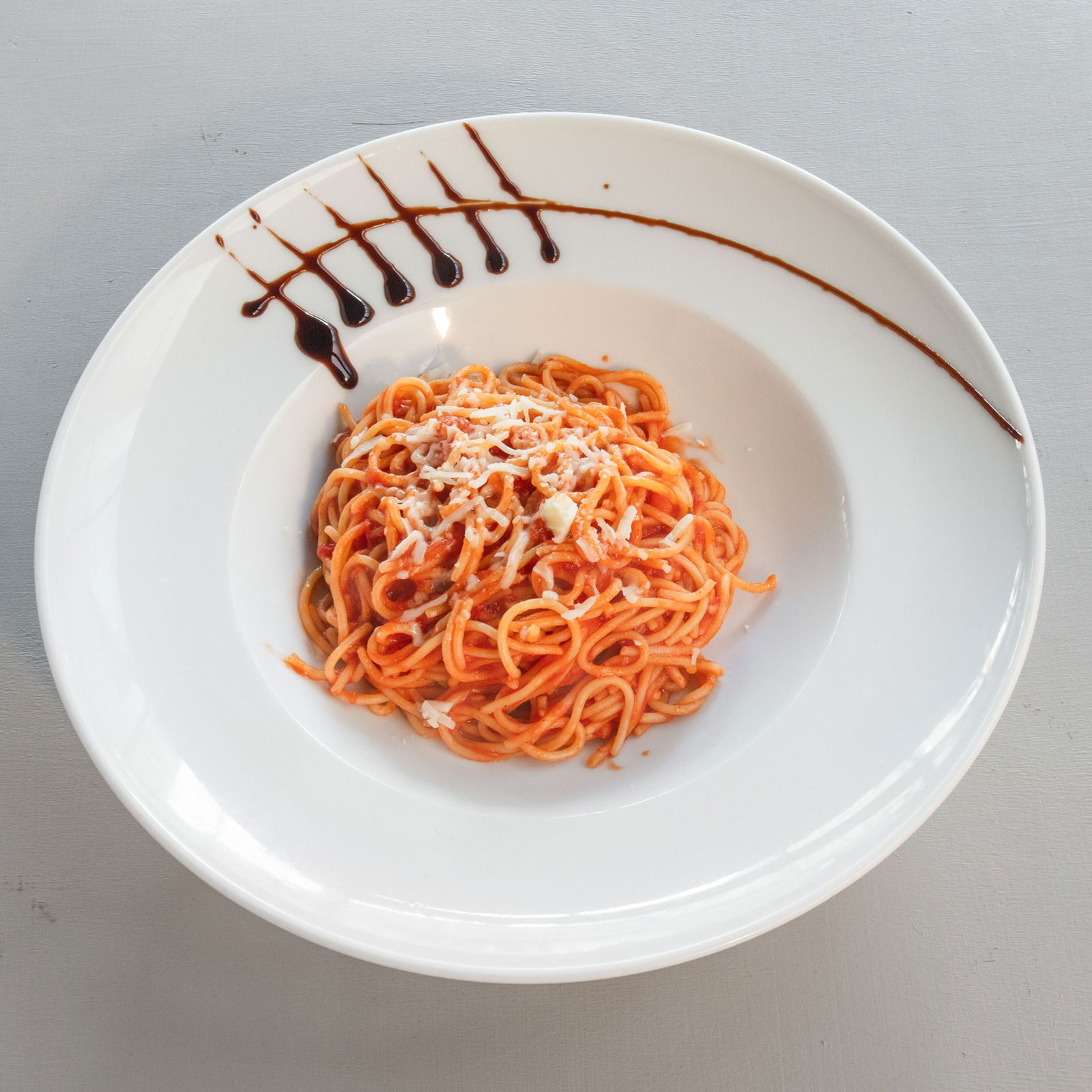 Tavuklu Spaghetti Napolitan