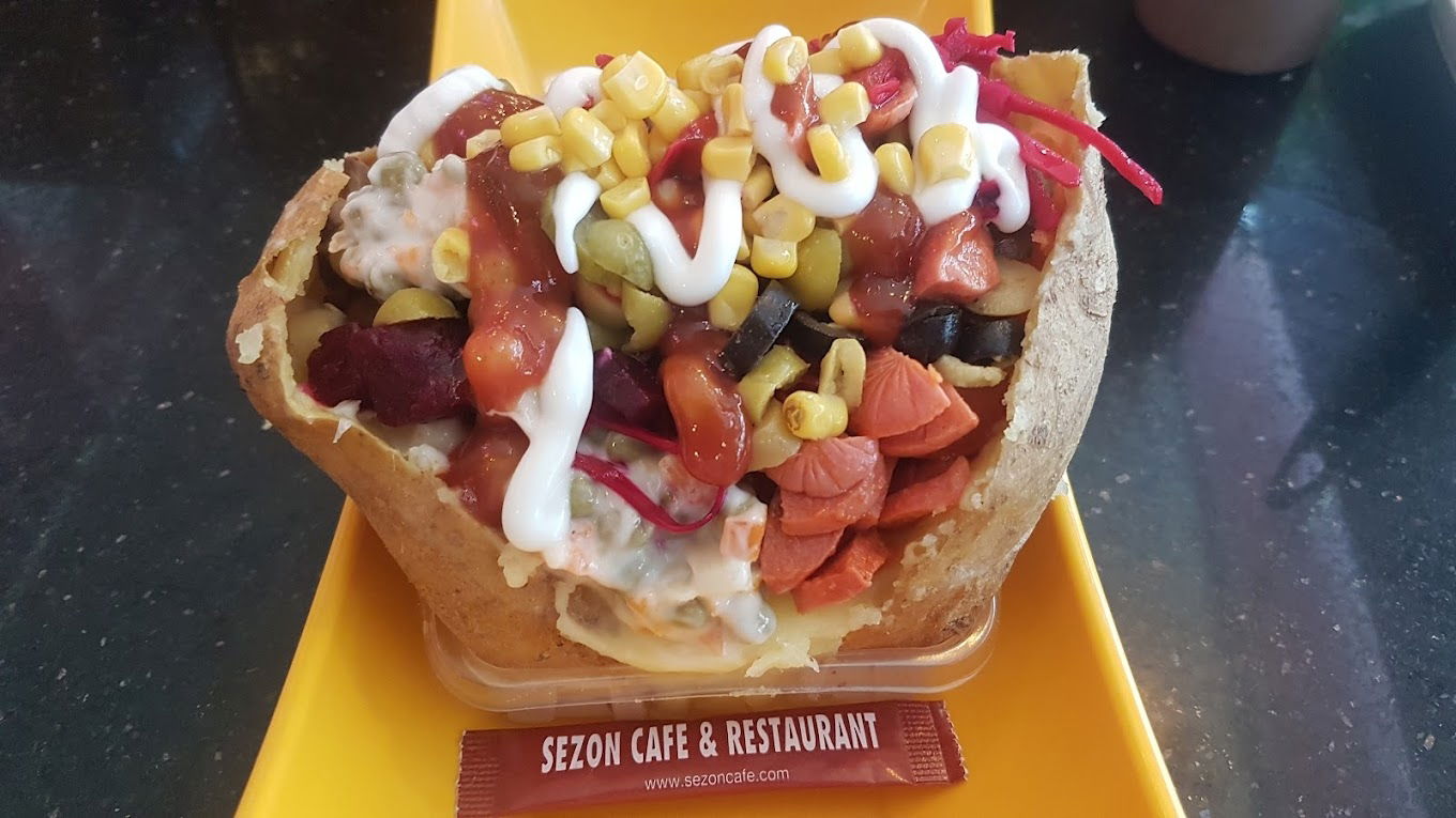 Sezon Cafe & Restaurant