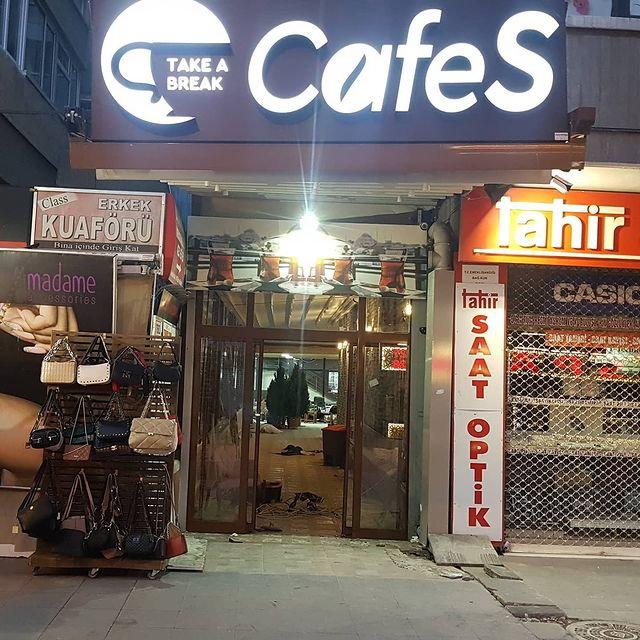 Cafes Kafe