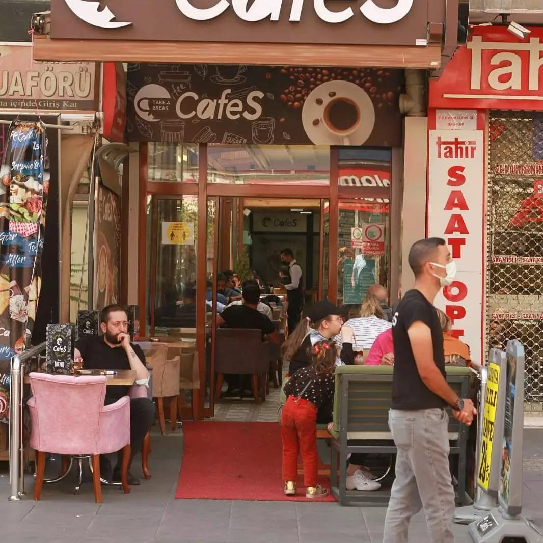 Cafes Kafe