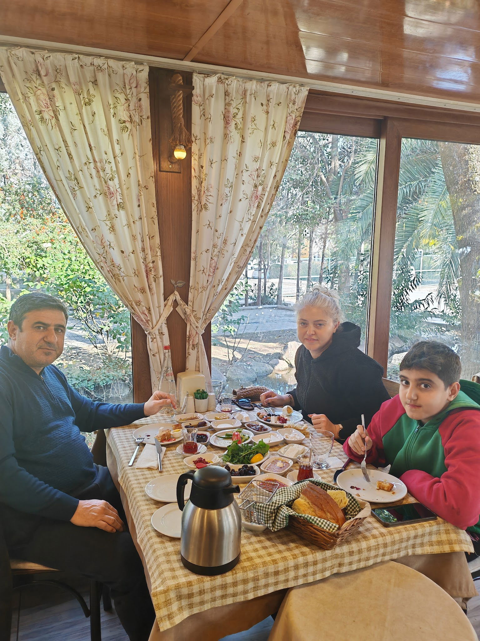 Barış Alanı Cafe Ve Kahvaltı