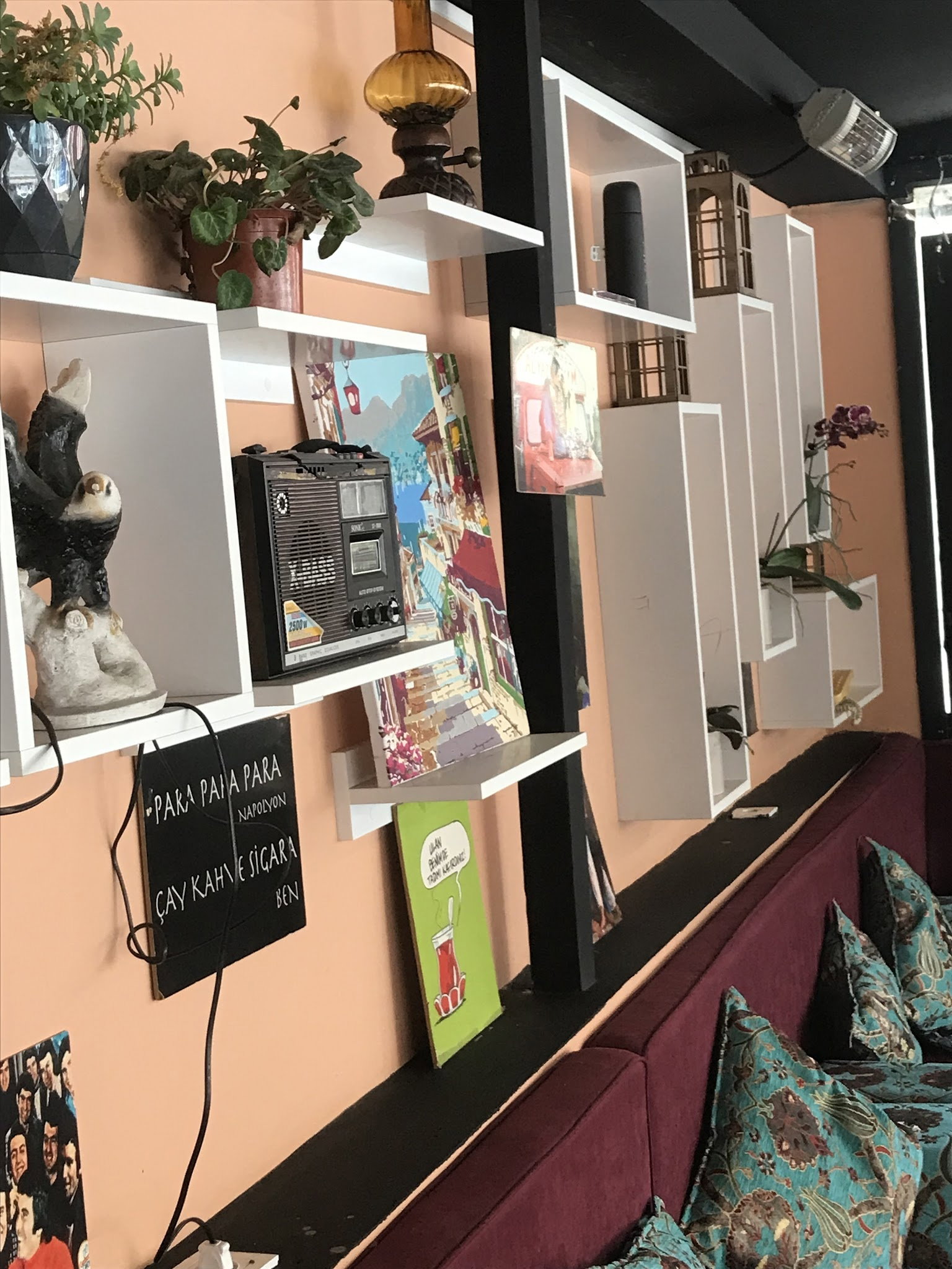 Kristal Nargile Cafe Közde Kahve