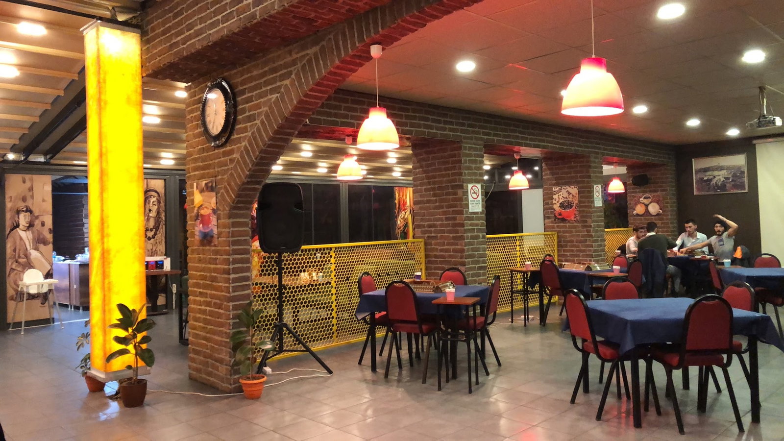 Kristal Nargile Cafe Közde Kahve
