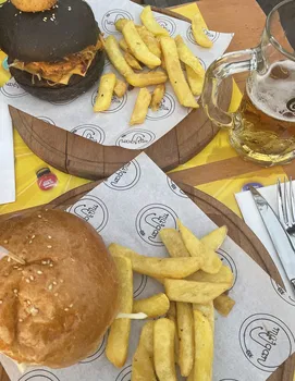 Müjgân 100.Yıl resimleri