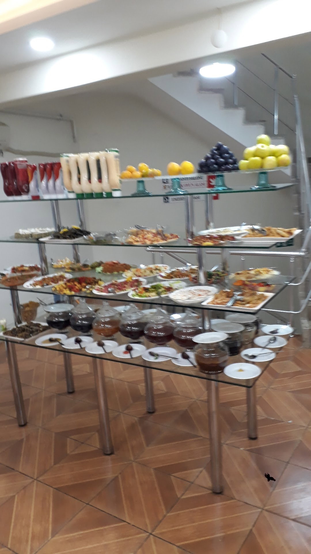 Şener Açik Büfe Kahvalti Salonu