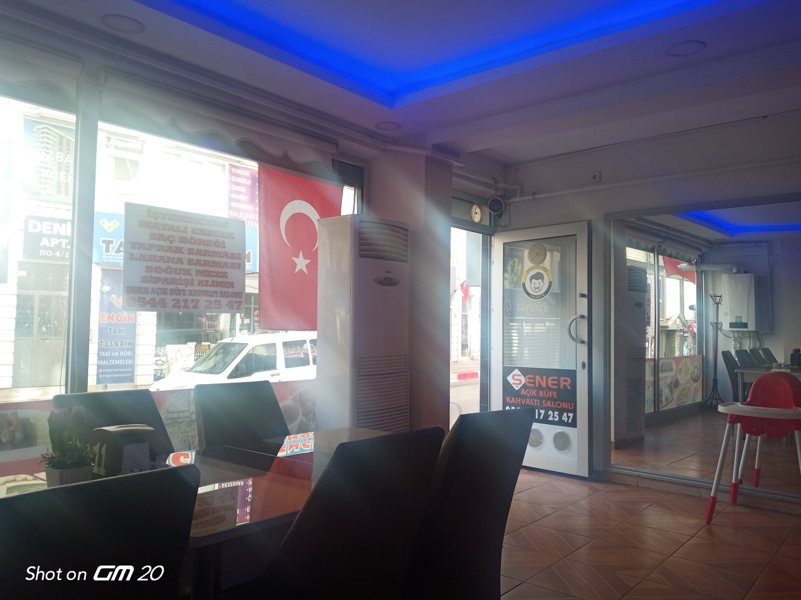Şener Açik Büfe Kahvalti Salonu