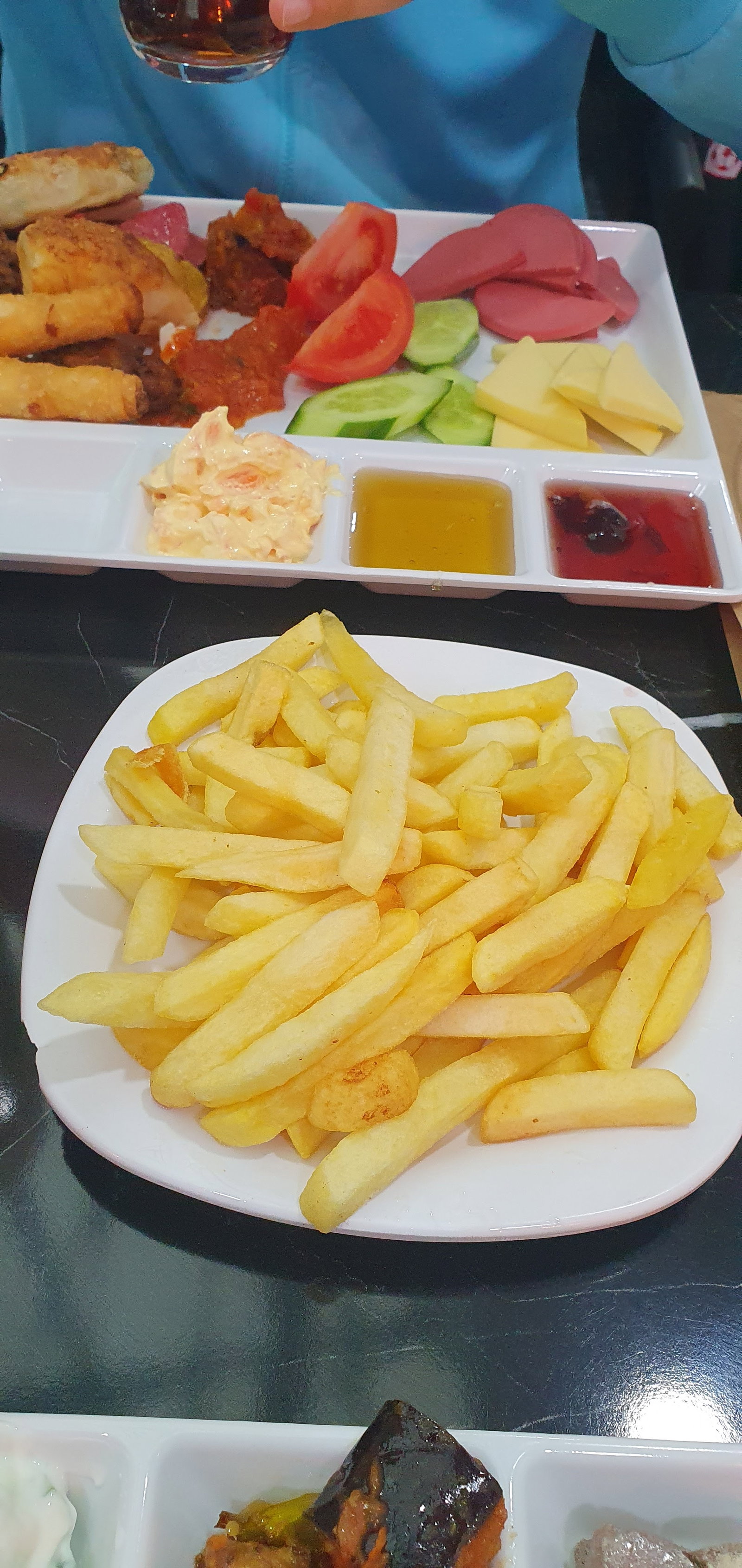 Şener Açik Büfe Kahvalti Salonu