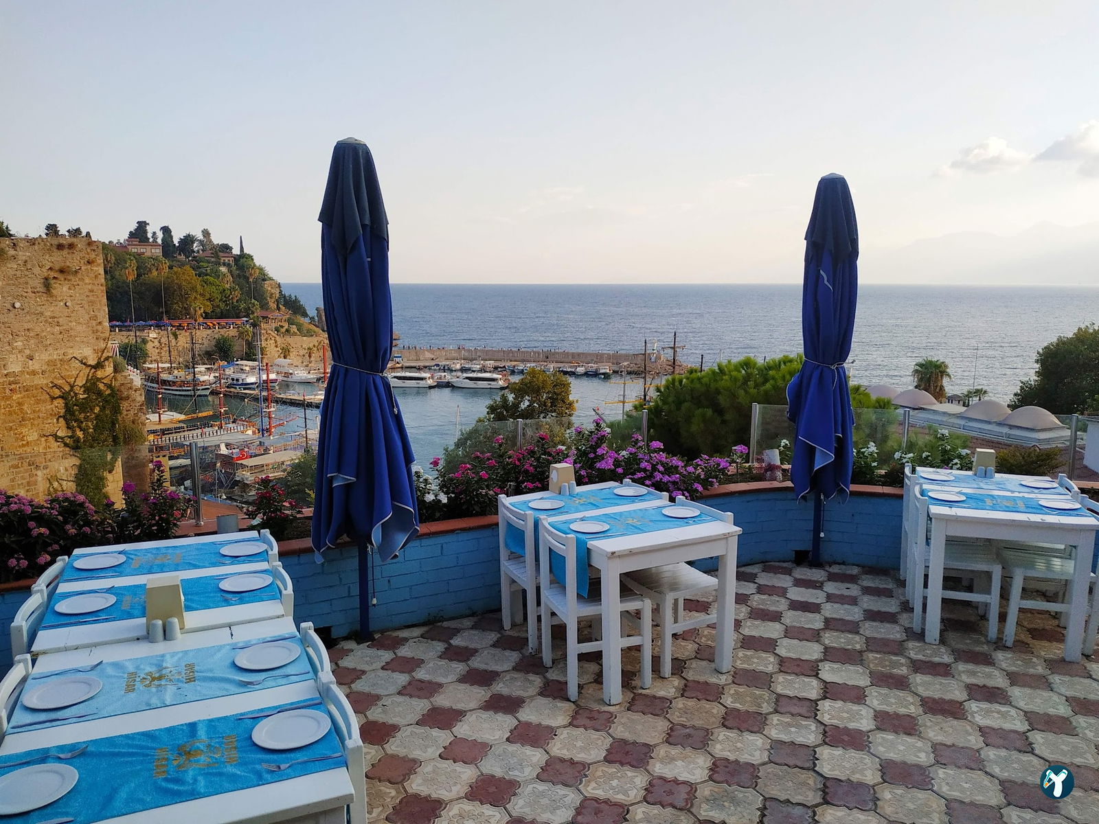 Hisar Restaurant