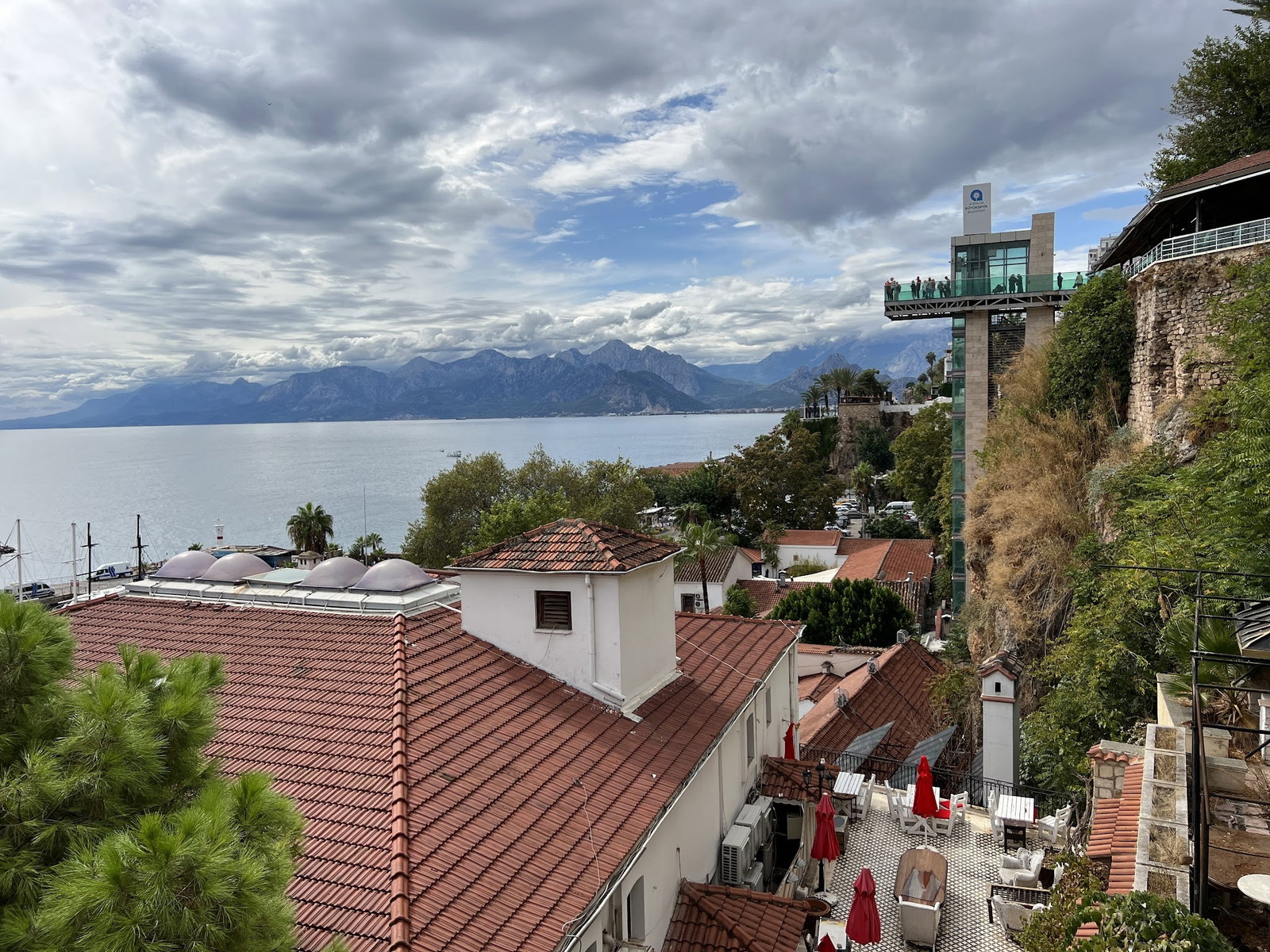 Hisar Restaurant
