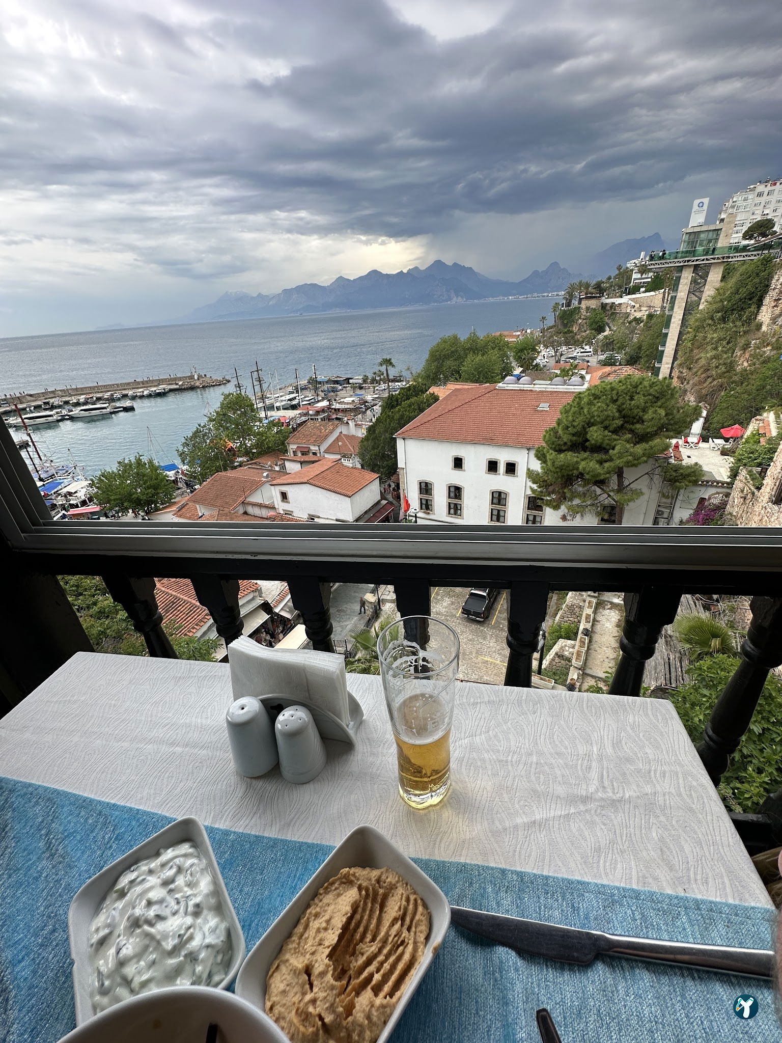 Hisar Restaurant