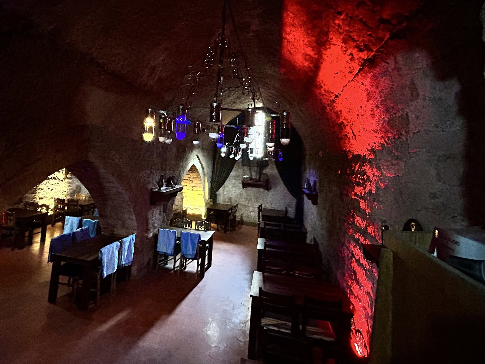 Hisar Restaurant