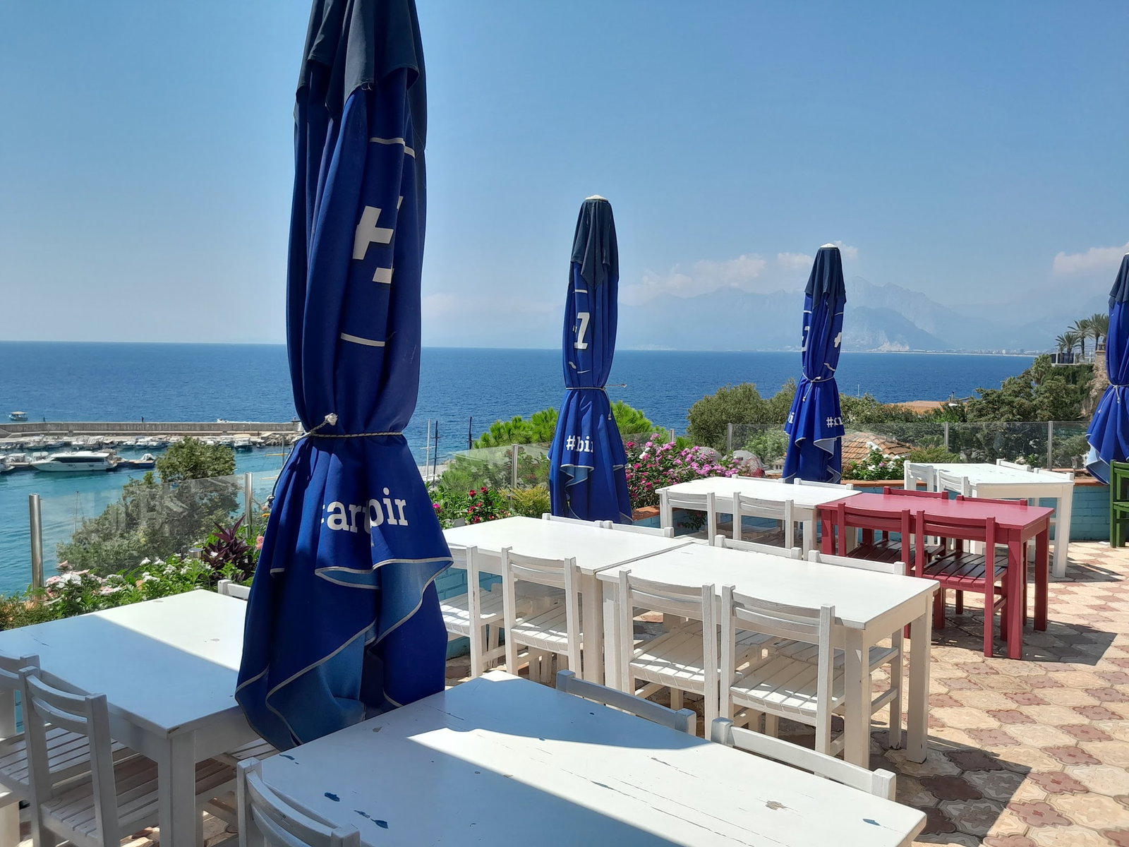 Hisar Restaurant