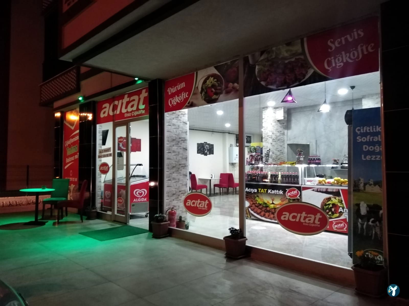 Acıtat Çiğ Köfte