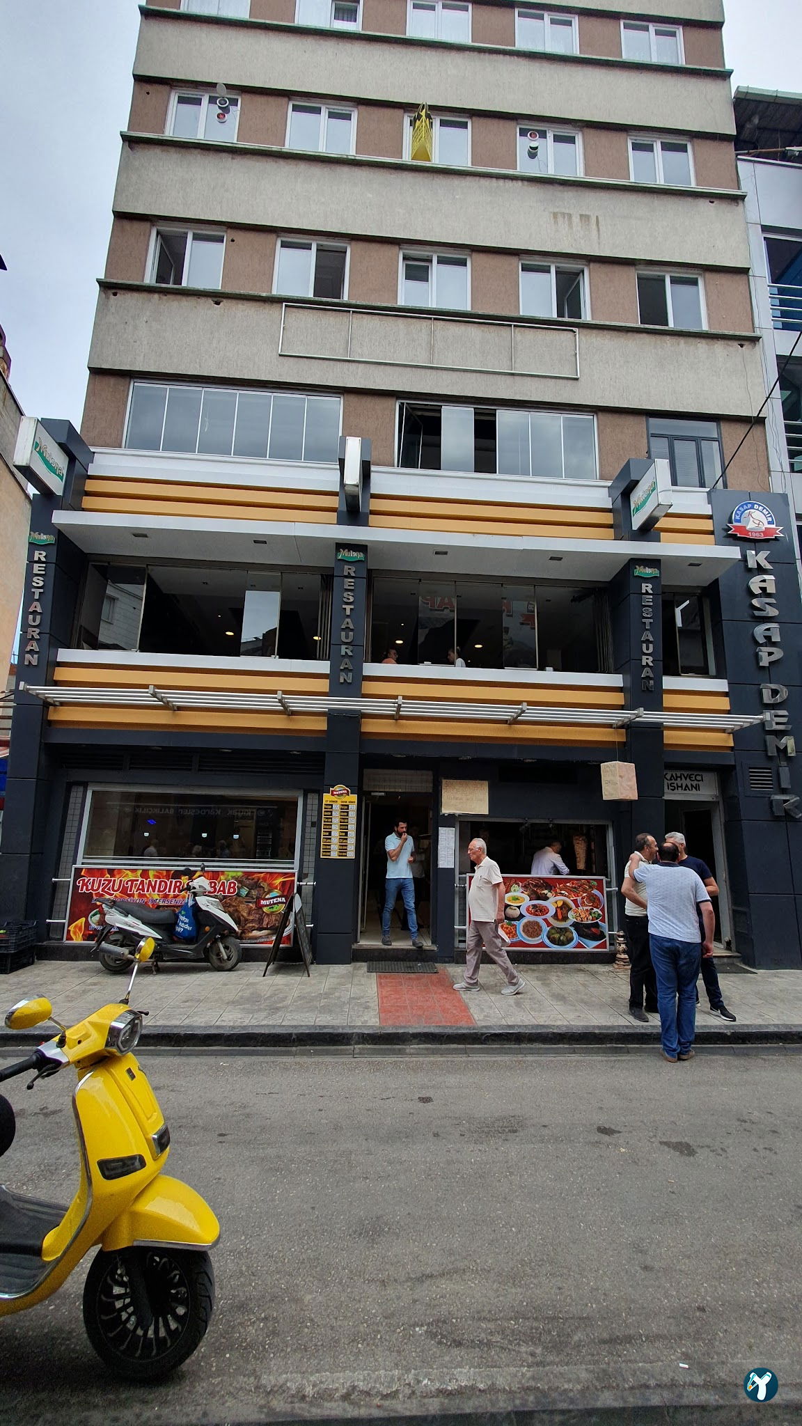 Mutena Restauran