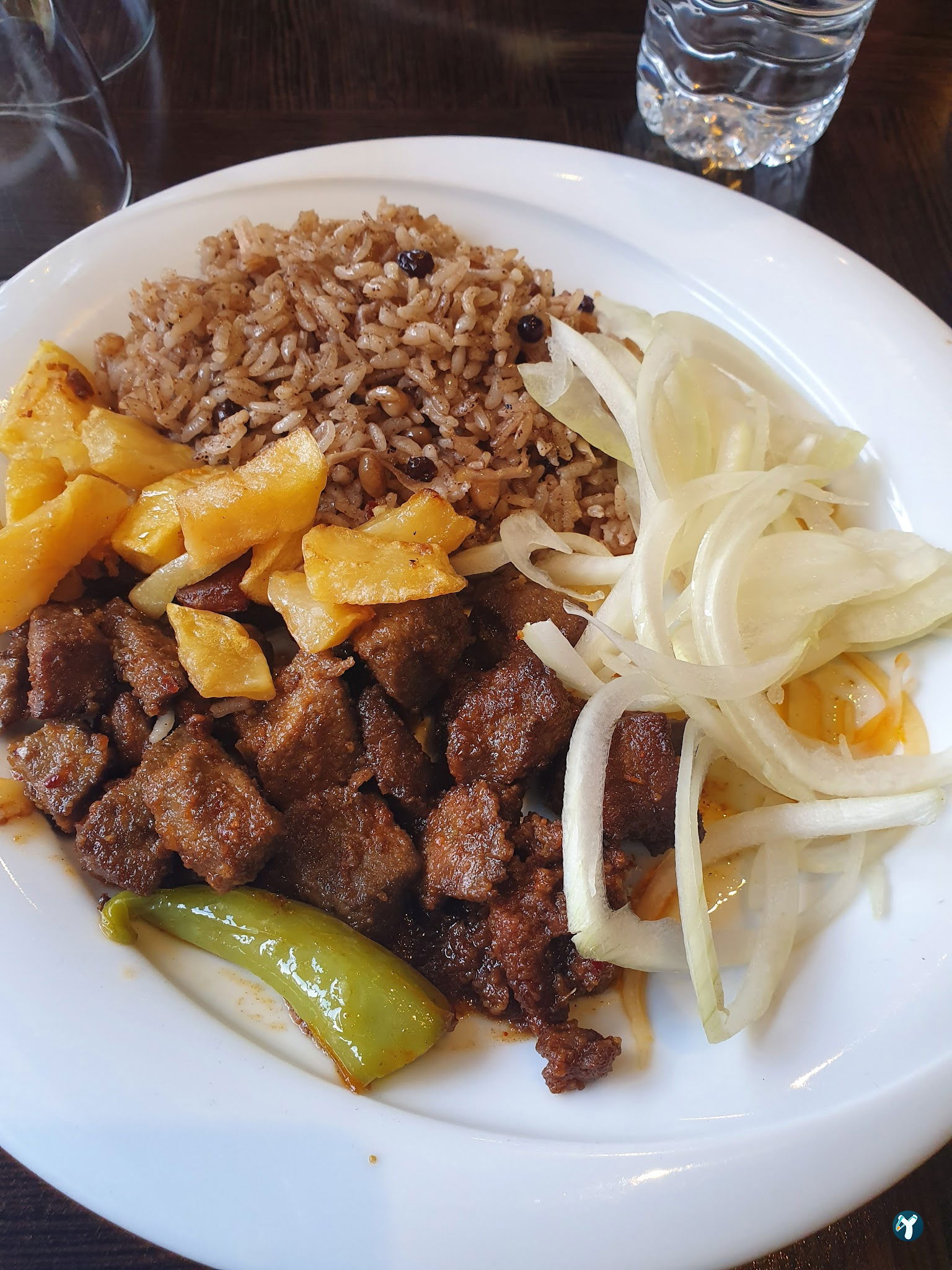 Mutena Restauran