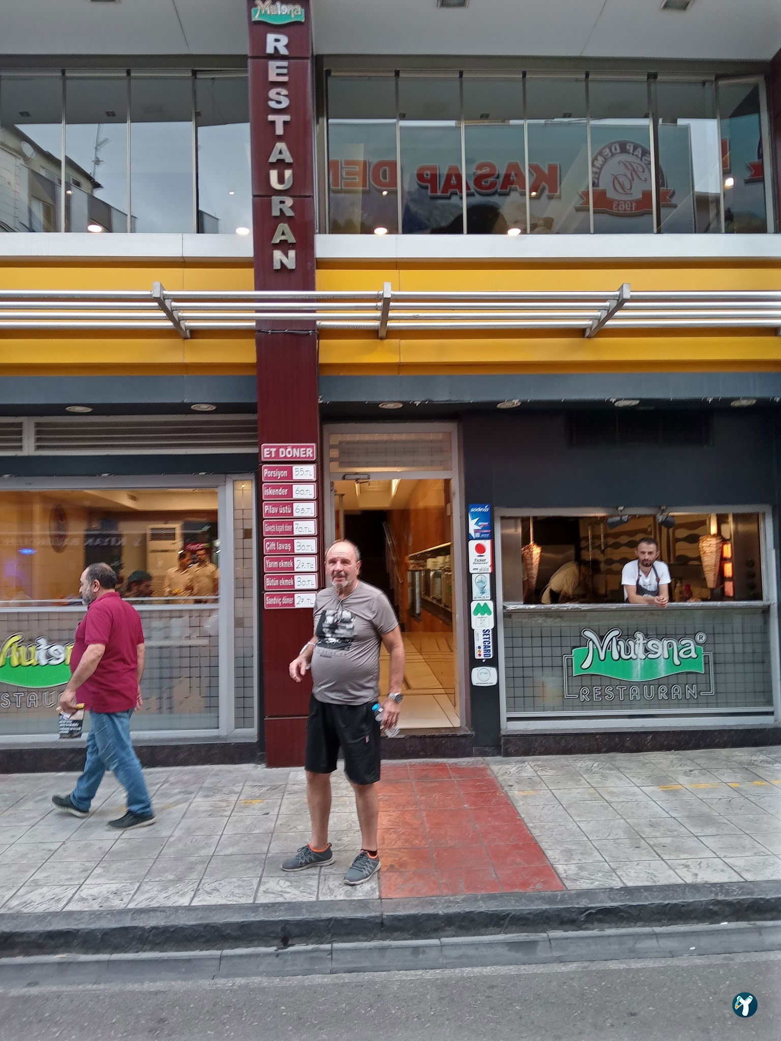 Mutena Restauran